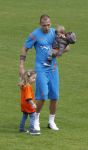 Lausanne, 17 en 18 Mei 2012
Nederlands elftal op traingskamp op weg naar het EK 2012
John Heitinga met zijn vrouw Charlotte Heitinga-Zenden en hun kinderen
Foto Peter Smulders BV