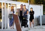 ibiza 2 mei 2012
Jan Kooijman achter de kinderwagen met zijn dochter en vriendin tijdens opnames verliefd op ibiza alsmede Sanne Vogel en Kim Feenstra.
Peter Smulders bv