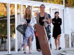ibiza 2 mei 2012
Jan Kooijman achter de kinderwagen met zijn dochter en vriendin tijdens opnames verliefd op ibiza alsmede Sanne Vogel en Kim Feenstra.
Peter Smulders bv