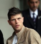 Amsterdam 4 juni 2012
Vertrek Nederlands elftal v.a. het Hilton hotel naar het EK in Oekraine en Polen.
Klaas Jan Huntelaar met zijn gezinnetje
Peter Smulders bv
