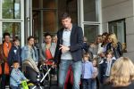 Amsterdam 4 juni 2012
Vertrek Nederlands elftal v.a. het Hilton hotel naar het EK in Oekraine en Polen.
Klaas Jan Huntelaar met zijn gezinnetje
Peter Smulders bv