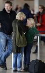 Schiphol 15 mei 2012
Rick Engelkes en Lone v Roosendaal op schiphol voor vertrek naar ibiza voor opnames verliefd op ibiza. Lone wordt weg gebracht door haar man en dochter.
Peter Smulders bv