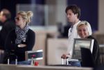 Schiphol 15 mei 2012
Rick Engelkes en Lone v Roosendaal op schiphol voor vertrek naar ibiza voor opnames verliefd op ibiza. Lone wordt weg gebracht door haar man en dochter.
Peter Smulders bv
