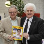 Amsterdam, 14 Juni 2012
Uitreiking eerste exemplaar Tour Express met hoofdredacteur Louis Bovee
Louis Bovee met Rini Wagtmans
Foto Peter Smulders BV