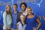 Rotterdam, 16 Juni 2012
Premiere Musical Little Mermaid in het Nieuwe Luxor theater
Mariska v Kolck met haar 2 kinderen en enkele vrienden
Foto Peter Smulders BV