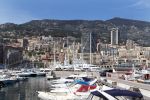 Monaco 7 mei 2012
Connie Breukhoven en haar nieuwe vriend Ben Angelier vier met zijn kinderen en vrienden zijn 60e verjaardag. Ze vertrekken bij zijn huis / appartement met rolls royce cabrio.
Peter Smulders bv