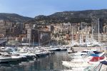 Monaco 7 mei 2012
Connie Breukhoven en haar nieuwe vriend Ben Angelier vier met zijn kinderen en vrienden zijn 60e verjaardag. Ze vertrekken bij zijn huis / appartement met rolls royce cabrio.
Peter Smulders bv