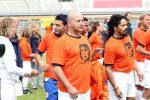 Amsterdam 1 juni 2012
Voetbaltournooi Johan Cruijff foundation in het olympisch stadion .
oa Johan Cruijff John Ewbank Thomas Acda Aron Winter Brian Roy Tonnie Bruins Slot Ronald de Boer William Spaay Najib Amhali Edwin v d Sar Raoul Heertje en Rohan Marley ( zoon Bob Marley) deden mee.
Peter Smulders bv