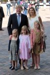 Amsterdam 6 juni 2012
Prinses Maxima Amalia Ariane en Alexia met hun vader Prins Willem Alexander
bij muziek concert in de heineken music hall.
Peter Smulders bv