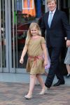 Amsterdam 6 juni 2012
Prinses Maxima Amalia Ariane en Alexia met hun vader Prins Willem Alexander
bij muziek concert in de heineken music hall.
Peter Smulders bv