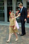 Amsterdam 6 juni 2012
Prinses Maxima Amalia Ariane en Alexia met hun vader Prins Willem Alexander
bij muziek concert in de heineken music hall.
Peter Smulders bv