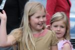 Amsterdam 6 juni 2012
Prinses Maxima Amalia Ariane en Alexia met hun vader Prins Willem Alexander
bij muziek concert in de heineken music hall.
Peter Smulders bv