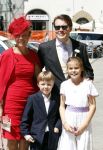 Florence 16 juni 2012
Trouwen Prinses Carolina de Borbon Parma en Albert Brenninkmeijer in de basilica di san Miniato al Monte. Prinses Laurentien Prins Constantijn met kinderen
Peter Smulders bv