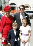 Florence 16 juni 2012
Trouwen Prinses Carolina de Borbon Parma en Albert Brenninkmeijer in de basilica di san Miniato al Monte. Prinses Laurentien Prins Constantijn met kinderen
Peter Smulders bv