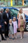 Amsterdam 6 juni 2012
Prinses Maxima Amalia Ariane en Alexia met hun vader Prins Willem Alexander
bij muziek concert in de heineken music hall.
Peter Smulders bv
