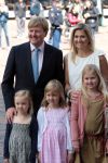 Amsterdam 6 juni 2012
Prinses Maxima Amalia Ariane en Alexia met hun vader Prins Willem Alexander
bij muziek concert in de heineken music hall.
Peter Smulders bv