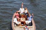 Amsterdam 28 mei 2012
Robert Doornbos en zijn verloofde Chantal Bles met haar vader Jos en moeder aan het varen op de amsterdamse grachten.
Peter Smulders bv