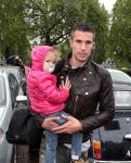 Amsterdam 4 juni 2012
Vertrek Nederlands elftal v.a. het Hilton hotel naar het EK in Oekraine en Polen.
Robin v Persie met zijn gezin
Peter Smulders bv