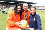 Amsterdam 1 juni 2012
Voetbaltournooi Johan Cruijff foundation in het olympisch stadion .
oa Johan Cruijff John Ewbank Thomas Acda Aron Winter Brian Roy Tonnie Bruins Slot Ronald de Boer William Spaay Najib Amhali Edwin v d Sar Raoul Heertje en Rohan Marley ( zoon Bob Marley) deden mee.
Peter Smulders bv