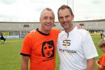 Amsterdam 1 juni 2012
Voetbaltournooi Johan Cruijff foundation in het olympisch stadion .
oa Johan Cruijff John Ewbank Thomas Acda Aron Winter Brian Roy Tonnie Bruins Slot Ronald de Boer William Spaay Najib Amhali Edwin v d Sar Raoul Heertje en Rohan Marley ( zoon Bob Marley) deden mee.
Peter Smulders bv