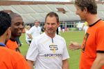 Amsterdam 1 juni 2012
Voetbaltournooi Johan Cruijff foundation in het olympisch stadion .
oa Johan Cruijff John Ewbank Thomas Acda Aron Winter Brian Roy Tonnie Bruins Slot Ronald de Boer William Spaay Najib Amhali Edwin v d Sar Raoul Heertje en Rohan Marley ( zoon Bob Marley) deden mee.
Peter Smulders bv