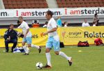 Amsterdam 1 juni 2012
Voetbaltournooi Johan Cruijff foundation in het olympisch stadion .
oa Johan Cruijff John Ewbank Thomas Acda Aron Winter Brian Roy Tonnie Bruins Slot Ronald de Boer William Spaay Najib Amhali Edwin v d Sar Raoul Heertje en Rohan Marley ( zoon Bob Marley) deden mee.
Peter Smulders bv