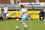 Amsterdam 1 juni 2012
Voetbaltournooi Johan Cruijff foundation in het olympisch stadion .
oa Johan Cruijff John Ewbank Thomas Acda Aron Winter Brian Roy Tonnie Bruins Slot Ronald de Boer William Spaay Najib Amhali Edwin v d Sar Raoul Heertje en Rohan Marley ( zoon Bob Marley) deden mee.
Peter Smulders bv