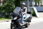 Amsterdam 25 mei 2012
Ruud de Wild met zijn zoontje Johnny samen op de motor.
Peter Smulders bv