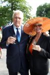 Breukelen 12 juni 2012
Haringparty op Neijenrode. Sheila de Vries met man
Peter Smulders bv