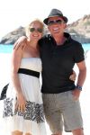 ibiza 1 mei 2012
Sonja Bakker met haar kinderen vader en vriend Jan en zijn dochter op vakantie op ibiza. Ook hun hondje hadden ze mee genomen.
Peter Smulders bv