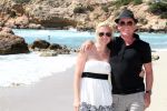 ibiza 1 mei 2012
Sonja Bakker met haar kinderen vader en vriend Jan en zijn dochter op vakantie op ibiza. Ook hun hondje hadden ze mee genomen.
Peter Smulders bv