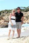 ibiza 1 mei 2012
Sonja Bakker met haar kinderen vader en vriend Jan en zijn dochter op vakantie op ibiza. Ook hun hondje hadden ze mee genomen.
Peter Smulders bv
