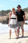 ibiza 1 mei 2012
Sonja Bakker met haar kinderen vader en vriend Jan en zijn dochter op vakantie op ibiza. Ook hun hondje hadden ze mee genomen.
Peter Smulders bv