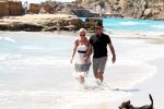 ibiza 1 mei 2012
Sonja Bakker met haar kinderen vader en vriend Jan en zijn dochter op vakantie op ibiza. Ook hun hondje hadden ze mee genomen.
Peter Smulders bv