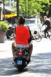 Amsterdam 25 mei 2012
Sven Kramer en zijn vriendin Naomi v As op de vespa scooter op de cornelis schuytstraat.
Peter Smulders bv