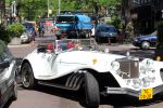 Amsterdam 25 mei 2012
Sylvana Simons met vriend Ronald Kahn in een Clenet. Van deze auto zijn er maar 250 gemaakt.
Peter Smulders bv