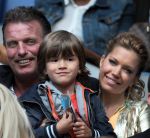 Amsterdam 2 juni 2012
Nederland- Noord ierland 6-0 in de arena. Sylvie Damian en schoonvader Ramon v d Vaart
Peter Smulders bv