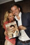 Amsterdam, 3 Mei 2012 Presentatie Nieuw Magazine RAFAEL in Cafe Vak zuid, Olympisch Stadion.
Rafel v d Vaart samen met zijn vrouw Sylvie v d Vaart
Foto Peter Smulders BV