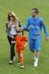 Lausanne, 17 en 18 Augustus 2012
Sylvie v d Vaart samen met de dames van het Nederlands elftal, Rafael v d Vaart en hun zoontje Damian v d Vaart
Foto Peter Smulders BV