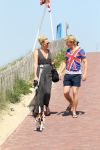 Zandvoort 24 mei 2012
Thomas Berge betrapt met zijn nieuwe vriendin Hollywood vrouw Myrthe Mylius
op het strand van Zandvoort.
Peter Smulders bv