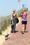 Zandvoort 24 mei 2012
Thomas Berge betrapt met zijn nieuwe vriendin Hollywood vrouw Myrthe Mylius
op het strand van Zandvoort.
Peter Smulders bv