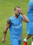 Lausanne, 17 en 18 Augustus 2012
Yolanthe Sneijder-Cabau samen met de dames van het Nederlands elftal, Wesley Sneijder en Jessey Sneijder
Foto Peter Smulders BV