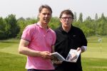 Halfweg 23 mei 2012
Uitreiking boek Willem V Hanegem door Marco v Basten op golfbaan houtrak.
Peter Smulders bv
