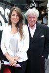 Breda 5 juni 2012
Presentatie Cook acadamy van Princess met Joop Braakhekke Geert Hoes Hind en Aad Ouborg. Willibrord Frequin met dochter Barbara
Peter Smulders bv