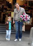 Amsterdam 2 juni 2012
Winston Gerschtanowitz en Renate Verbaan met kinderen.
Peter Smulders bv