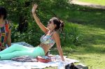 Amsterdam 23 mei 2012
Yolanthe Sneijder Cabau v Kasbergen met oa Lauretta Gerards en andere vrienden in het vondelpark.
Peter Smulders bv