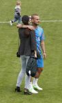 Lausanne, 17 en 18 Augustus 2012
Yolanthe Sneijder-Cabau samen met de dames van het Nederlands elftal, Wesley Sneijder en Jessey Sneijder
Foto Peter Smulders BV
