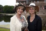 Haarzuilens 12 juni 2013
Haringparty op kasteel de Haar in Haarzuilens. Astrid Engels met dochter
Peter Smulders bv