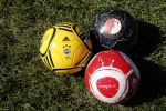 Istanbul 20 mei 2013
Op bezoek thuis bij Dirk Kuyt en zijn vrouw Gertrude en hun kinderen.
Dirk speelt bij Fenerbache en woont in een prachtig huis op een bewaakt compound.
Peter Smulders bv