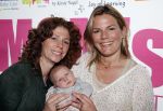 Amsterdam 30 mei 2013
Mom's moment in het Hilton Tree hotel. barbara Barend met baby en vriendin
Peter Smulders bv